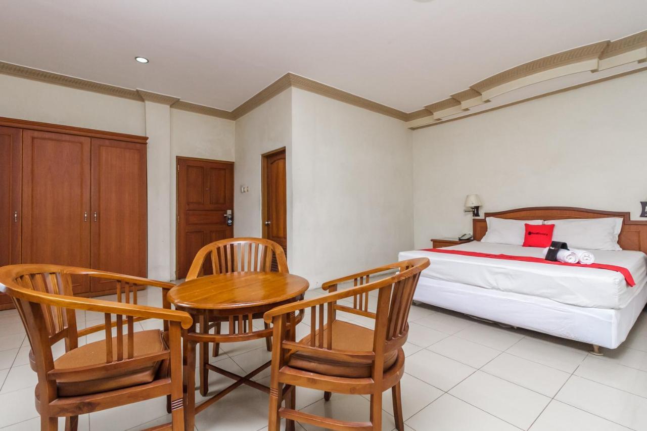 Reddoorz Plus Near Taman Siring Benuaanyar Exterior foto